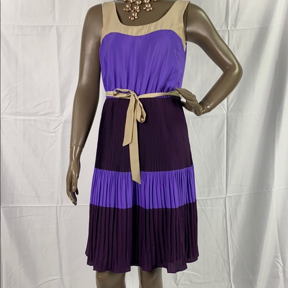 Work dress - Picture 4 of 4